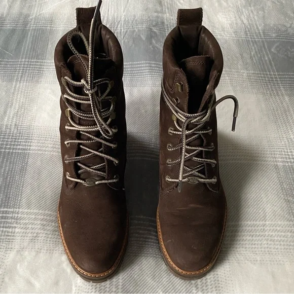 Timberland Women's Dark Brown Lace-Up Boots - Picture 5 of 10